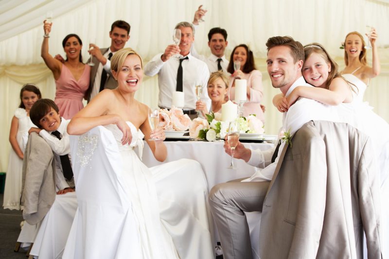 Тосты на свадьбу – 34 красивых и коротких тостов для друга и подруги